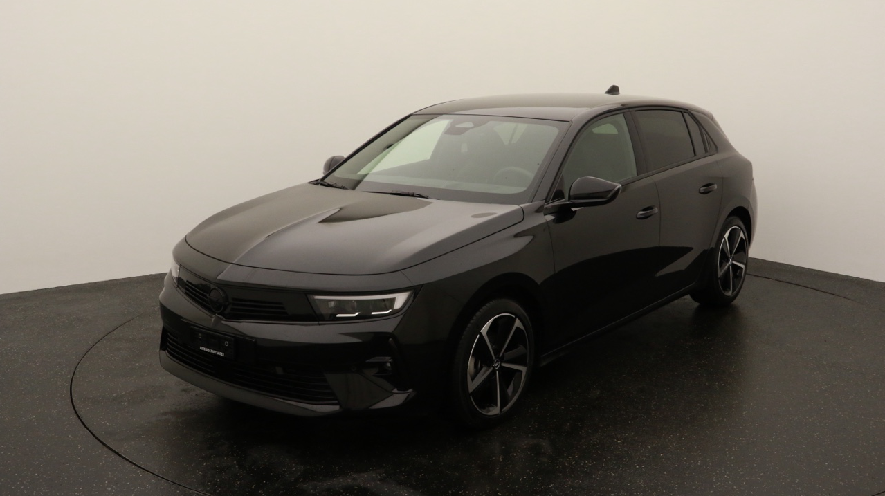 Opel<br>Astra 1.2i Turbo GS A