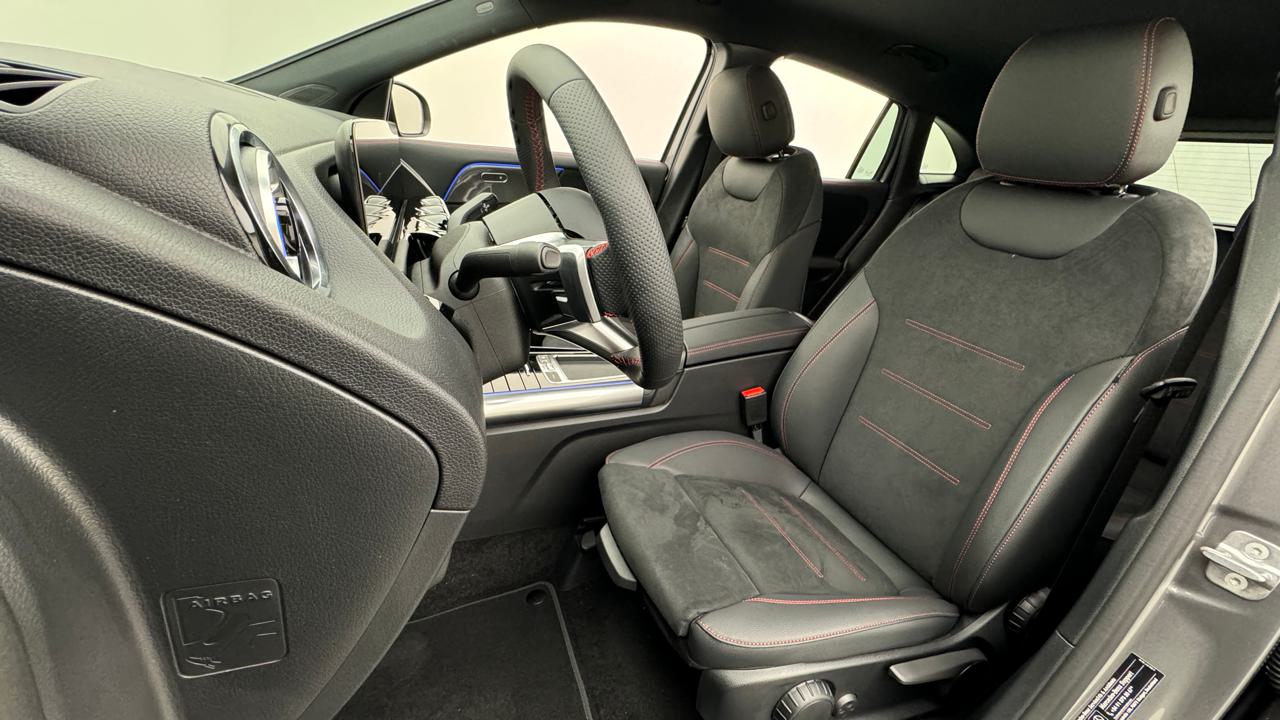 Mercedes<br>GLA 250 e AMG Line 8G-DCT