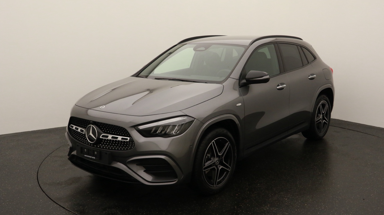 Mercedes<br>GLA 250 e AMG Line 8G-DCT