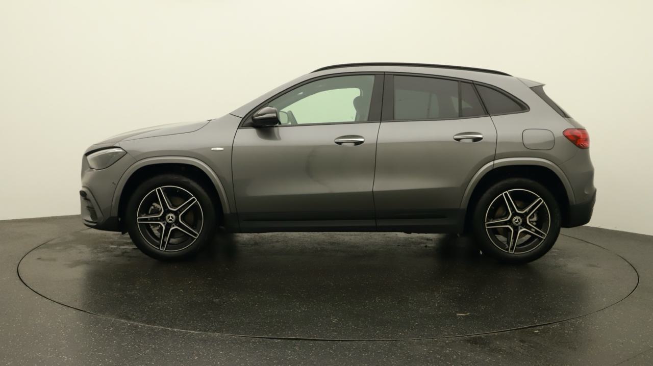 Mercedes<br>GLA 250 e AMG Line 8G-DCT