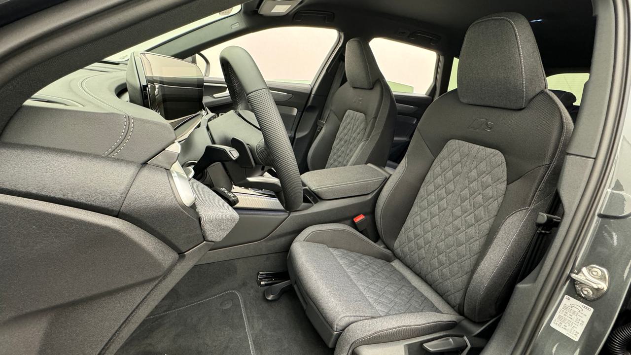 Audi<br>A6 Avant TDI S line quattro 150 kW S tronic