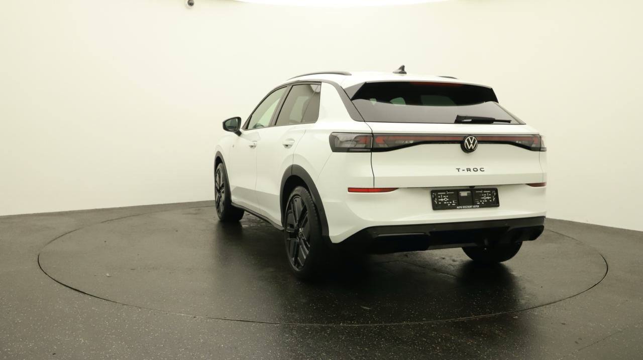 VW<br>T-Roc 1.5 eTSI mHEV R-Line DSG