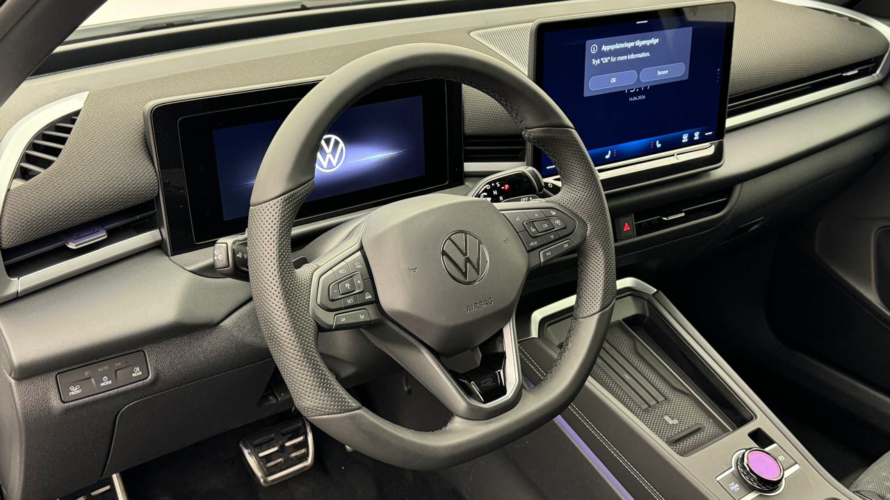 VW<br>T-Roc 1.5 eTSI mHEV R-Line DSG