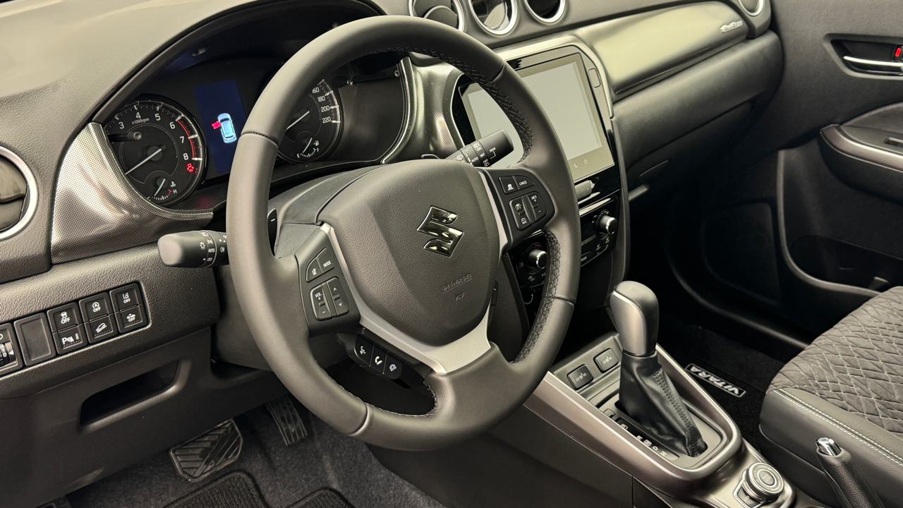 Suzuki<br>Vitara 1.4 Boosterjet Compact Top 4x4 Hybrid Automatic