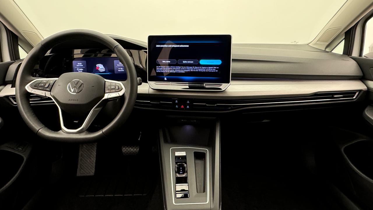 VW<br>Golf VIII 1.5 TSI PHEV Style