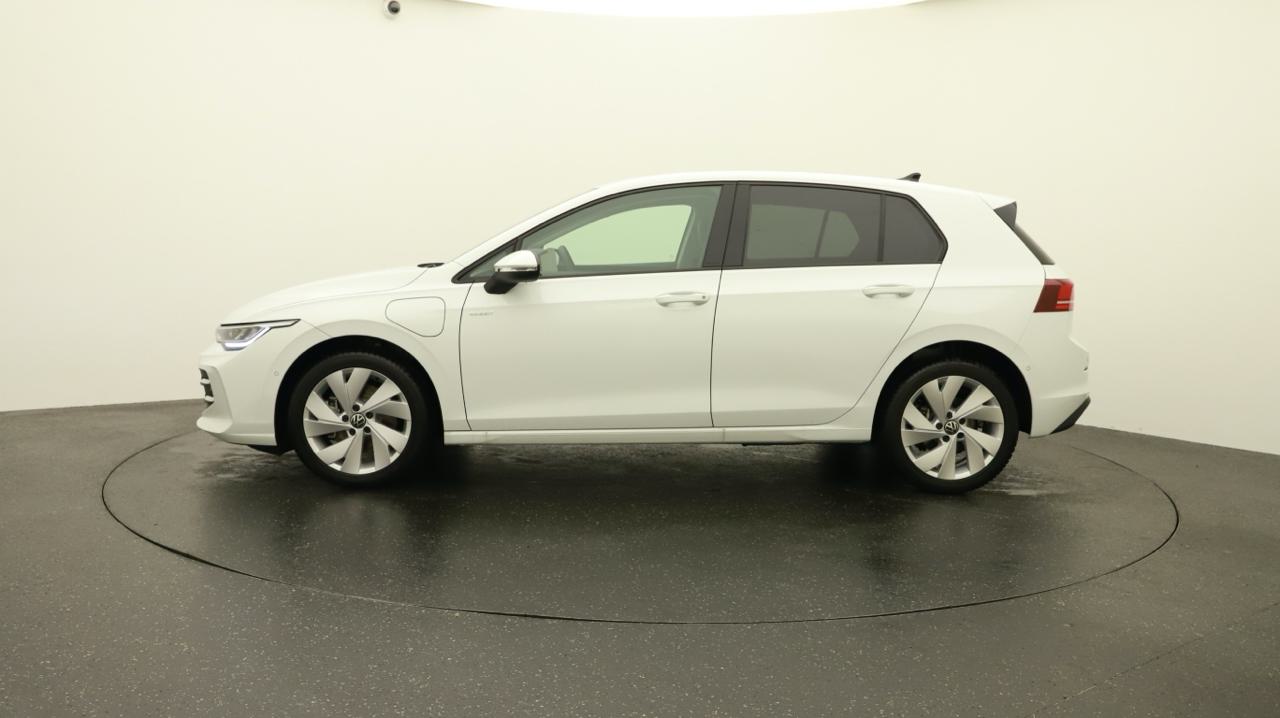 VW<br>Golf VIII 1.5 TSI PHEV Style
