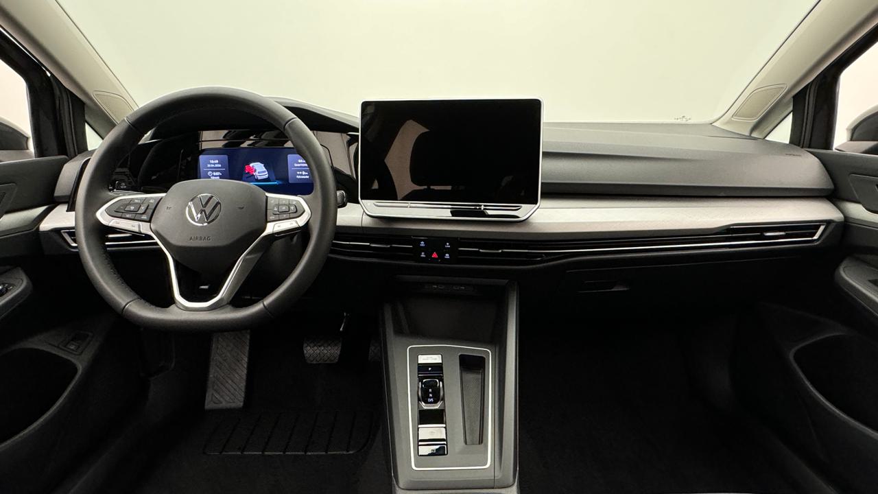 VW<br>Golf VIII 1.5 TSI PHEV Style