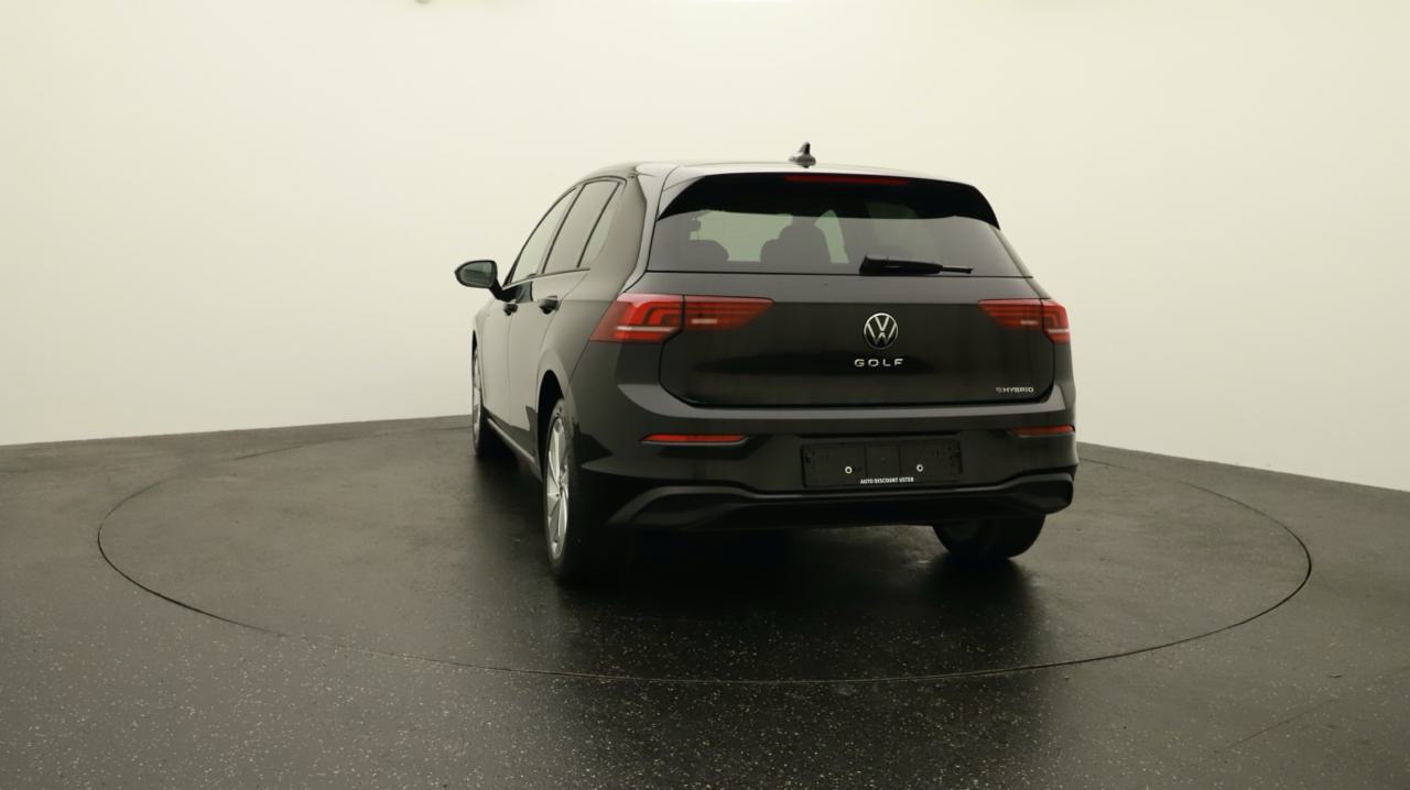 VW<br>Golf VIII 1.5 TSI PHEV Style