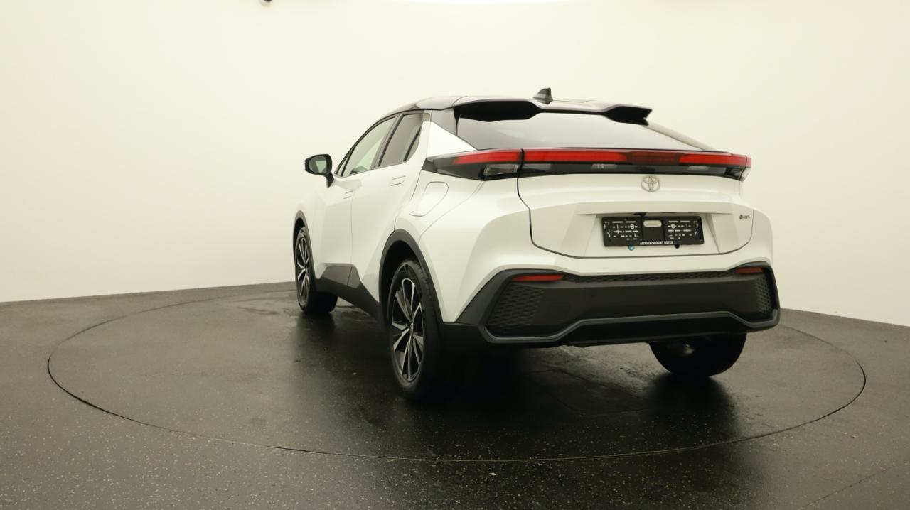 Toyota<br>C-HR 1.8 HSD CVT Sport