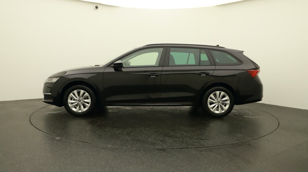 Skoda<br>Octavia Combi 1.5 TSI mHEV DSG Selection
