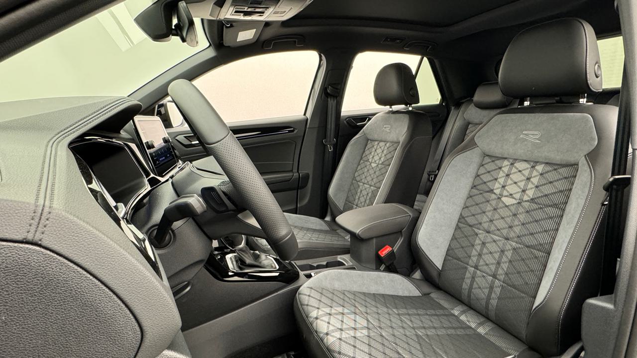 VW<br>T-Roc 1.5 TSI EVO R-Line DSG