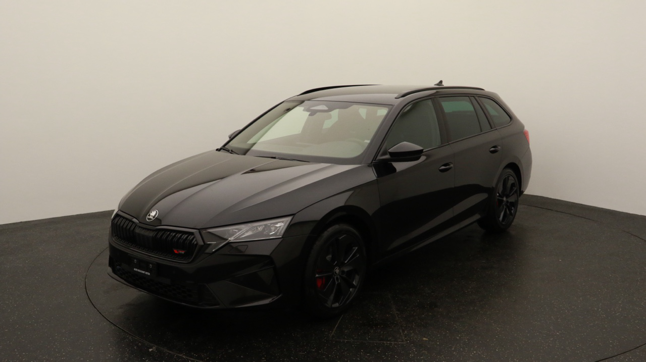 Skoda<br>Octavia Combi 2.0 TSI DSG RS