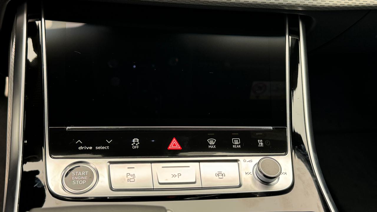 Audi<br>Q8 SUV TDI quattro 210 kW S line