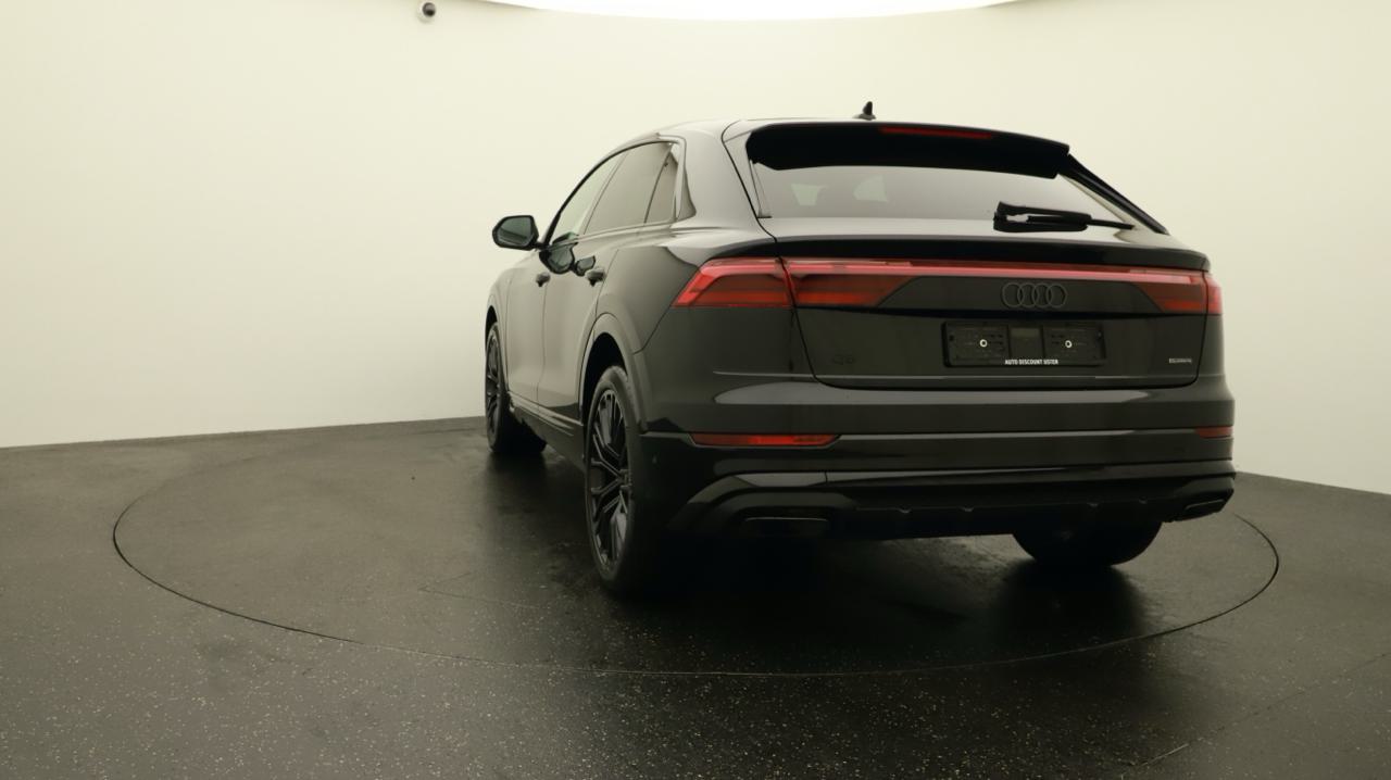Audi<br>Q8 SUV TDI quattro 210 kW S line