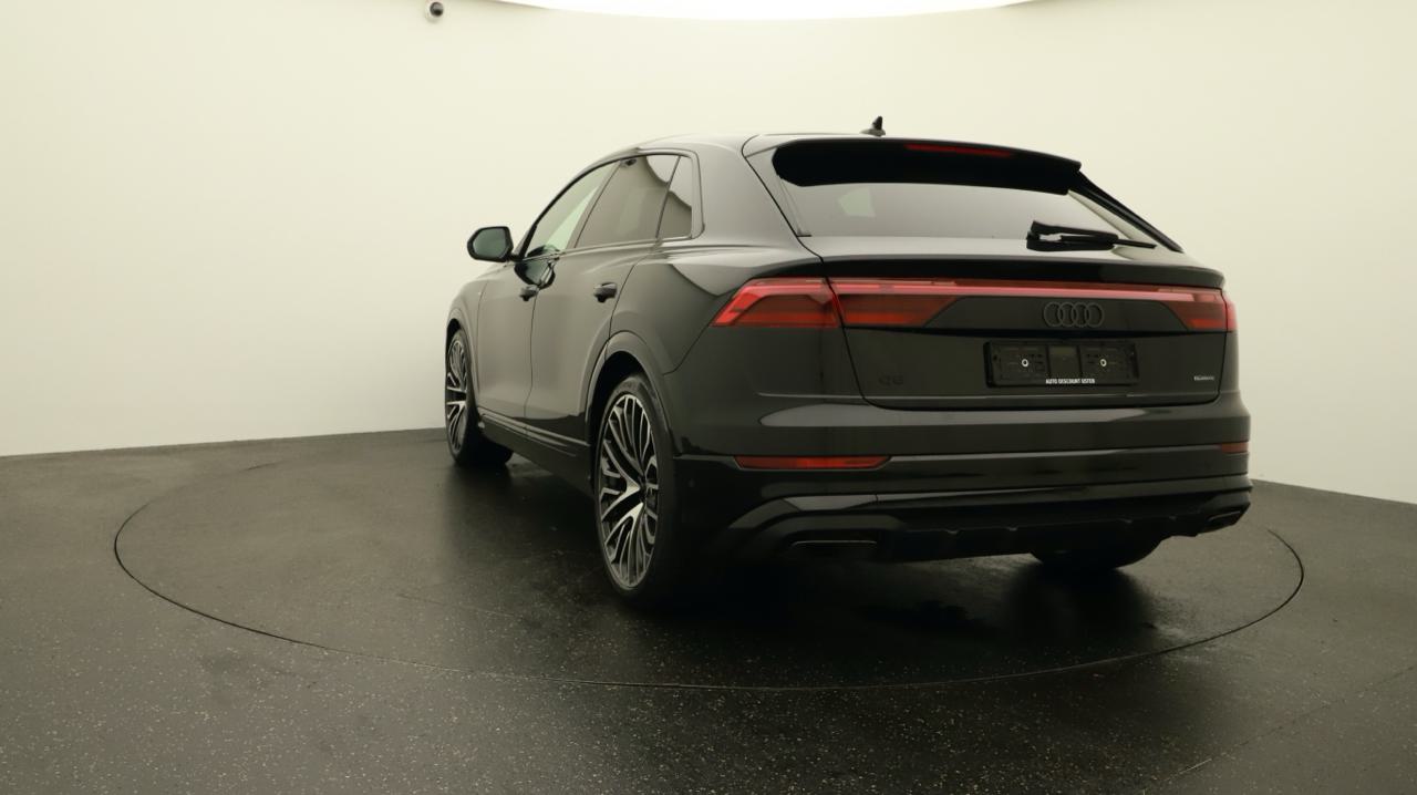Audi<br>Q8 SUV TDI quattro 210 kW S line