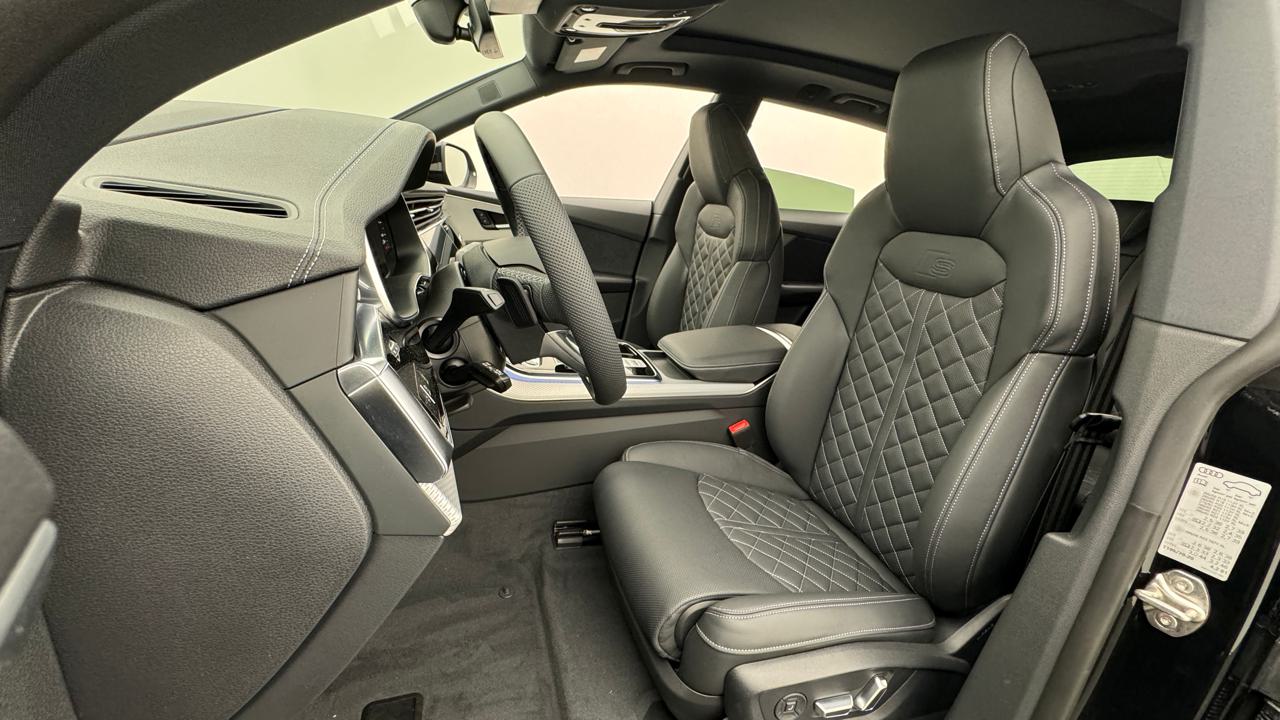 Audi<br>Q8 SUV TDI quattro 210 kW S line