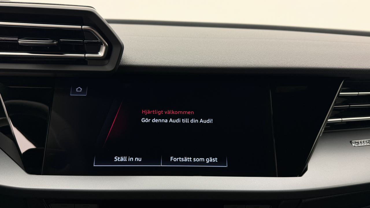 Audi<br>A3 Sportback TFSI 110 kW advanced S tronic