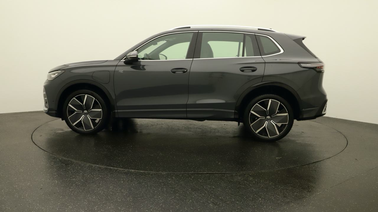 VW<br>Tiguan 1.5 TSI evo2 eHybrid R-Line DSG