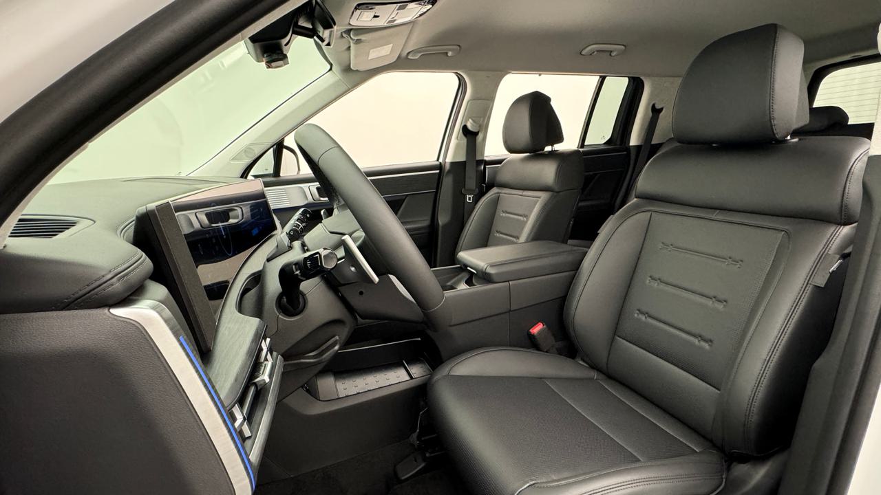 Hyundai<br>Santa Fe 1.6 T-GDi PHEV Premium 4WD