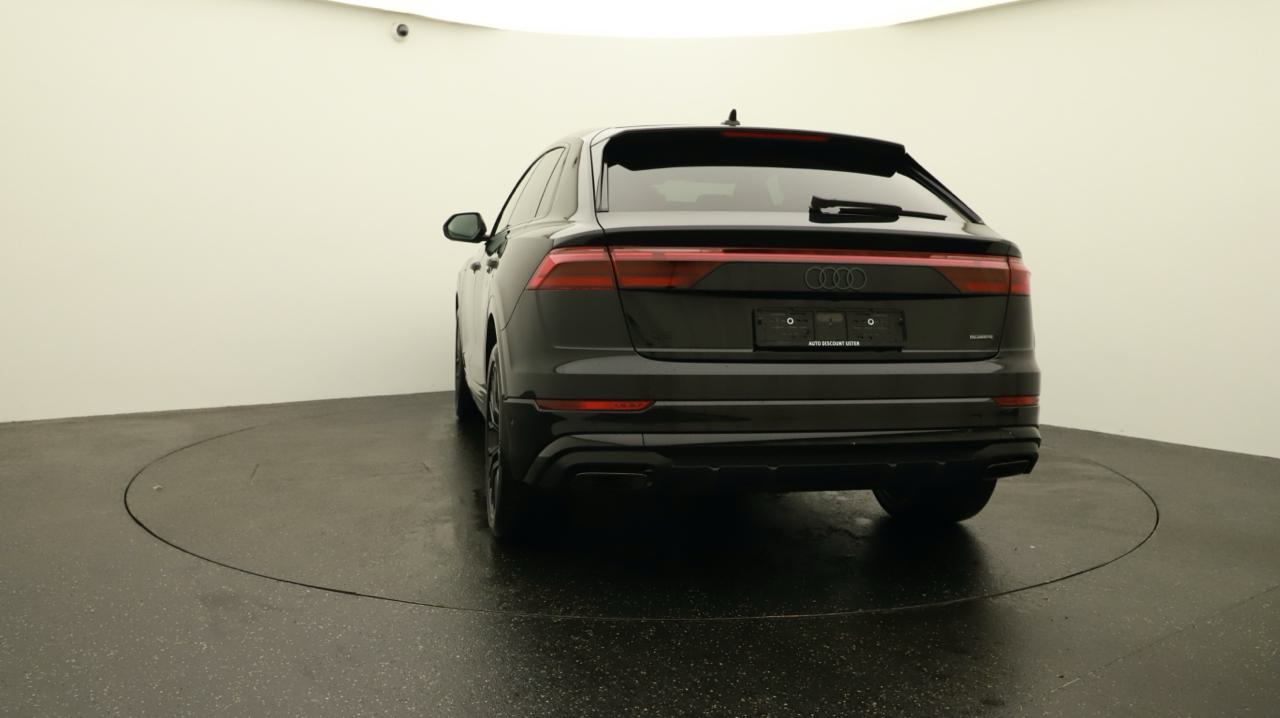 Audi<br>Q8 SUV TDI quattro 210 kW S line