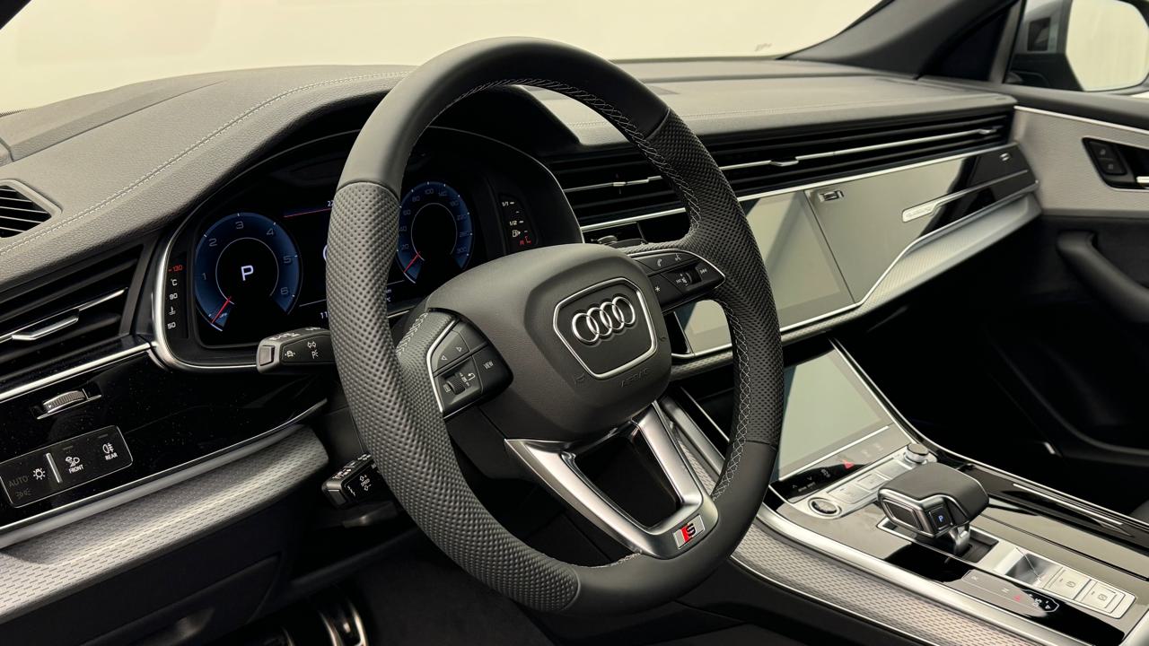 Audi<br>Q8 SUV TDI quattro 210 kW S line