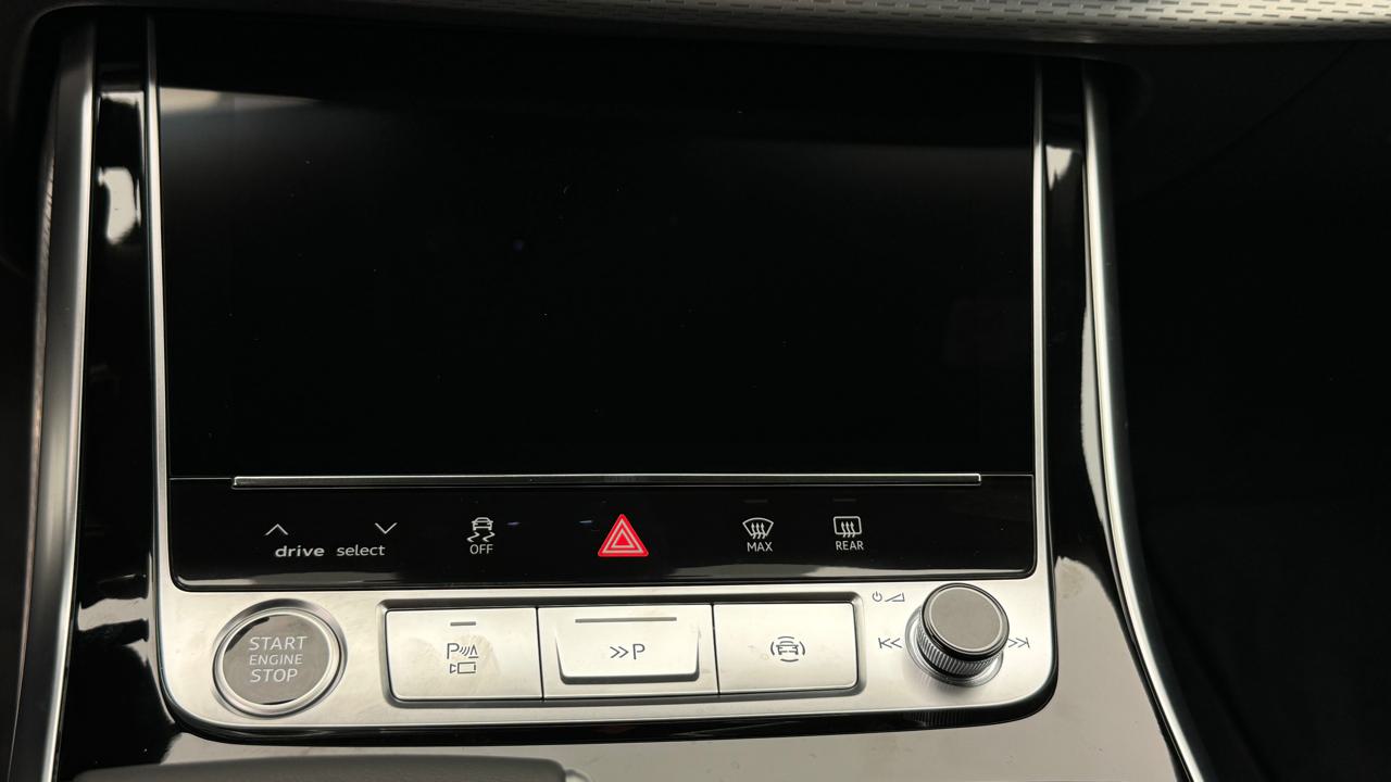 Audi<br>Q8 SUV TDI quattro 210 kW S line