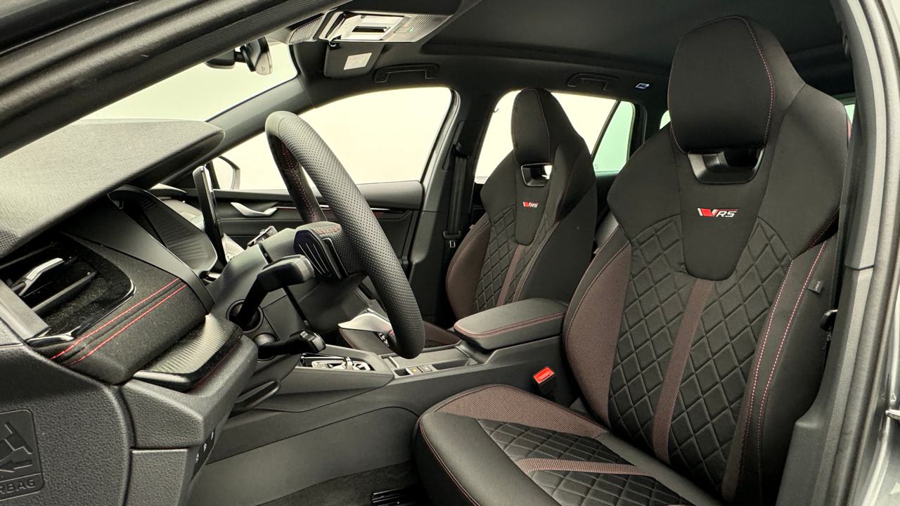 Skoda<br>Octavia Combi 2.0 TSI DSG RS