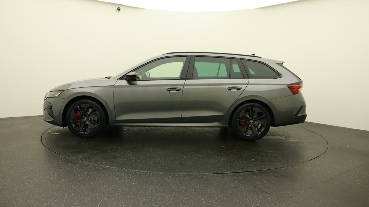 Skoda<br>Octavia Combi 2.0 TSI DSG RS