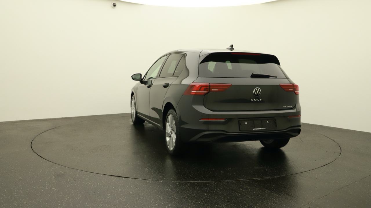 VW<br>Golf VIII 1.5 TSI PHEV Style