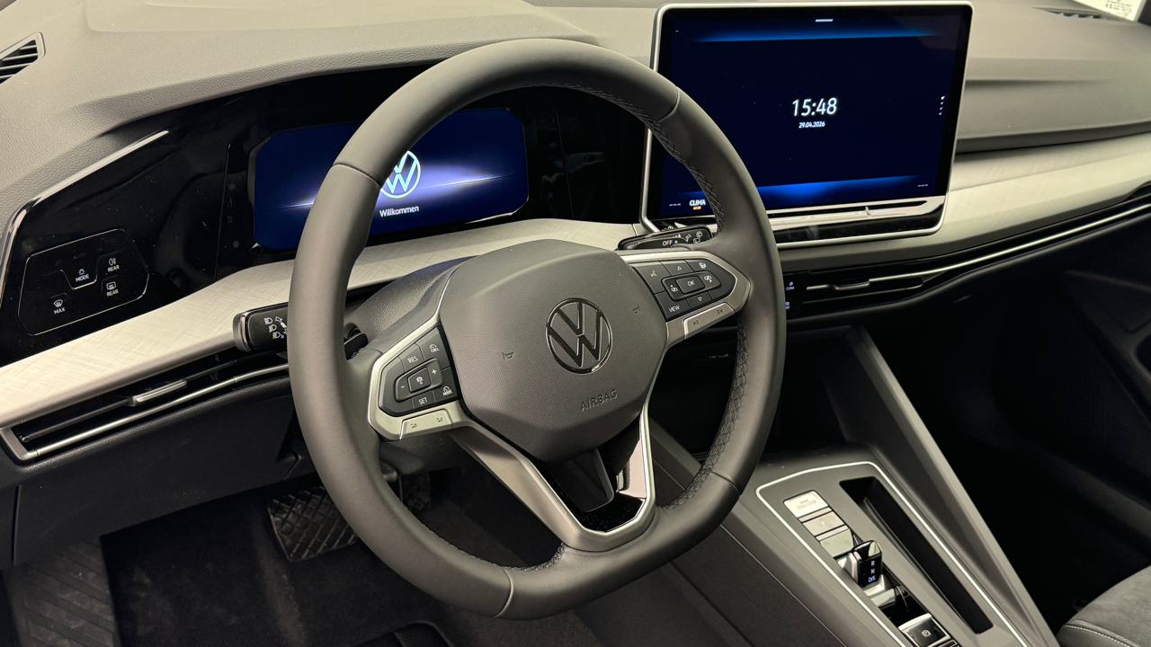 VW<br>Golf VIII 1.5 TSI PHEV Style