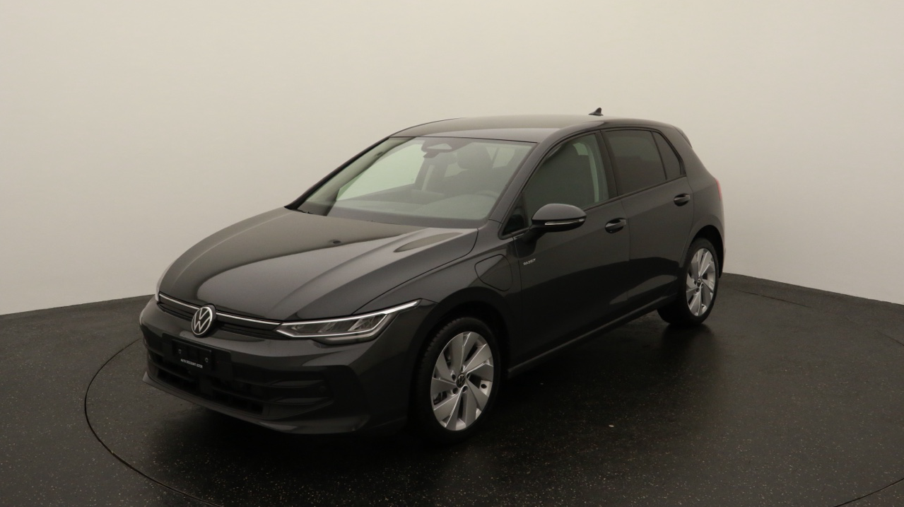 VW<br>Golf VIII 1.5 TSI PHEV Style
