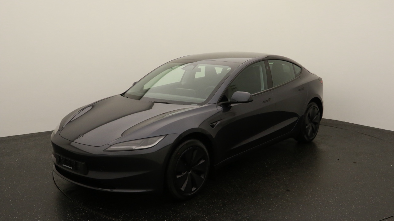 Tesla<br>Model 3 Long Range Dual Motor AWD