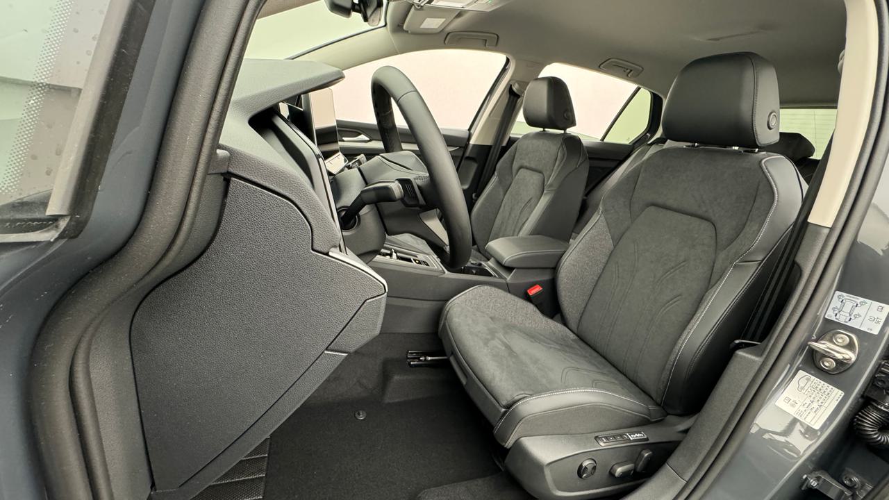 VW<br>Golf VIII 1.5 TSI PHEV Style