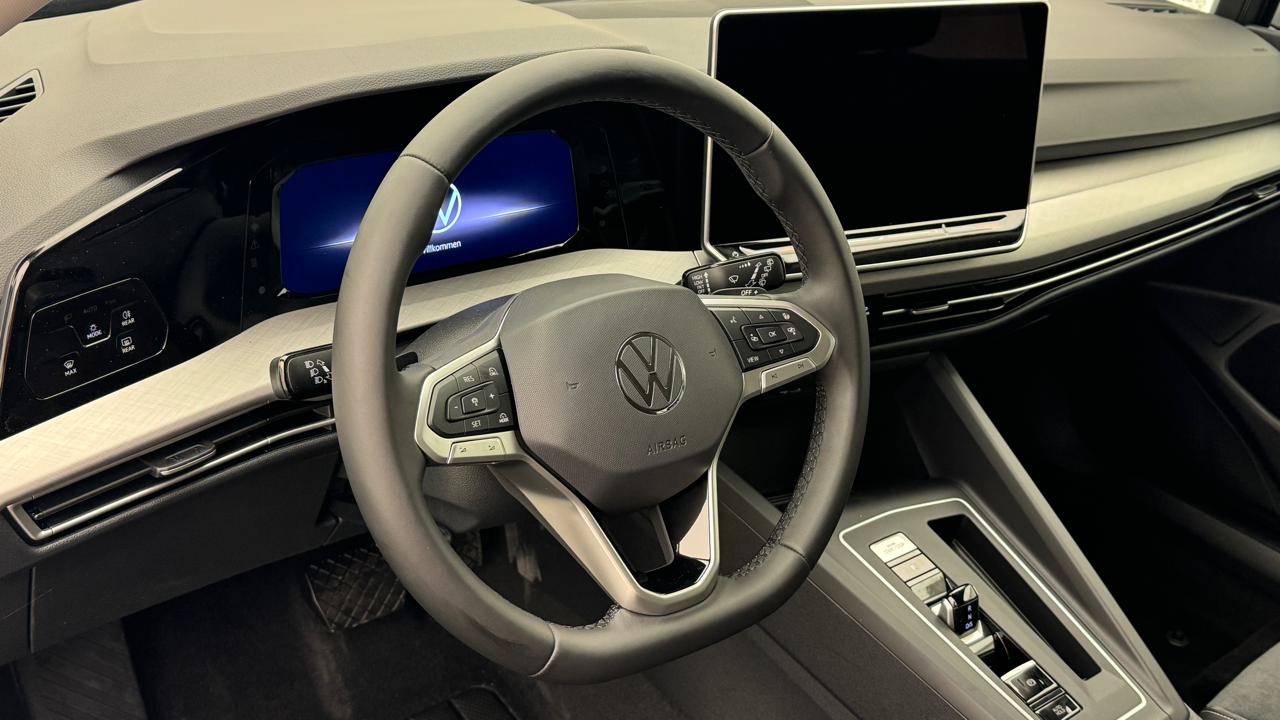 VW<br>Golf VIII 1.5 TSI PHEV Style