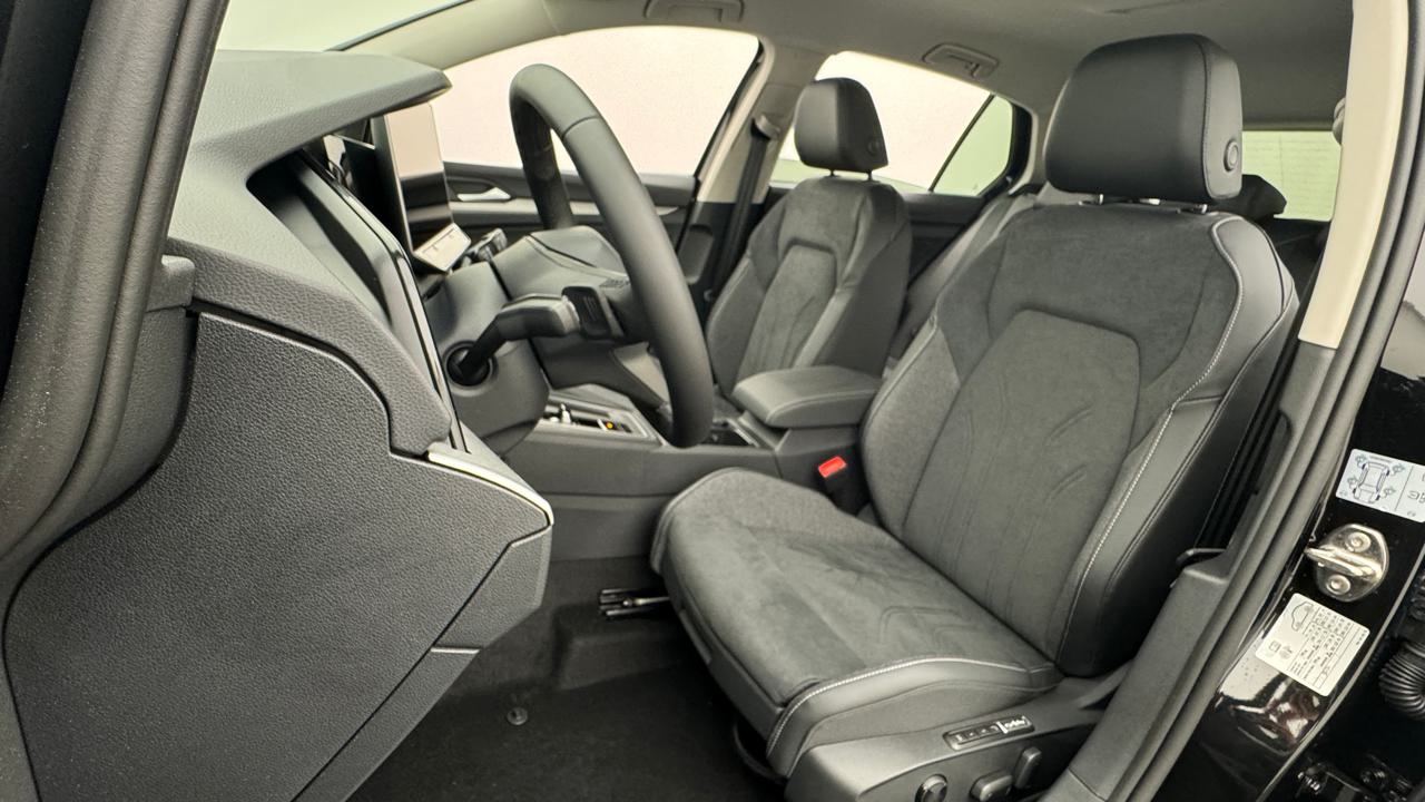 VW<br>Golf VIII 1.5 TSI PHEV Style