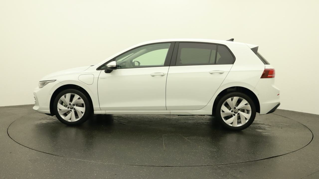 VW<br>Golf VIII 1.5 TSI PHEV Style