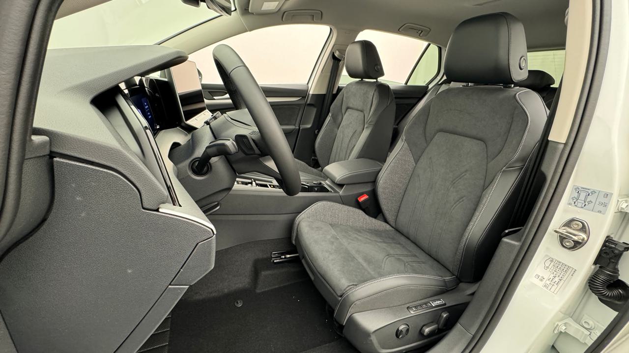 VW<br>Golf VIII 1.5 TSI PHEV Style