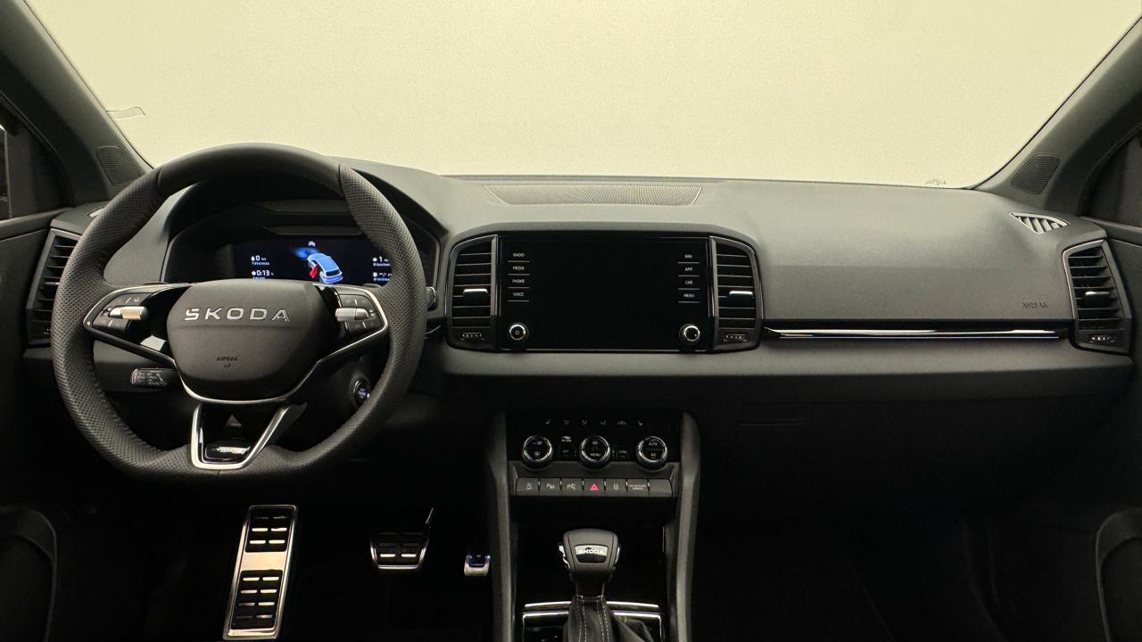 Skoda<br>Karoq 1.5 TSI SportLine DSG
