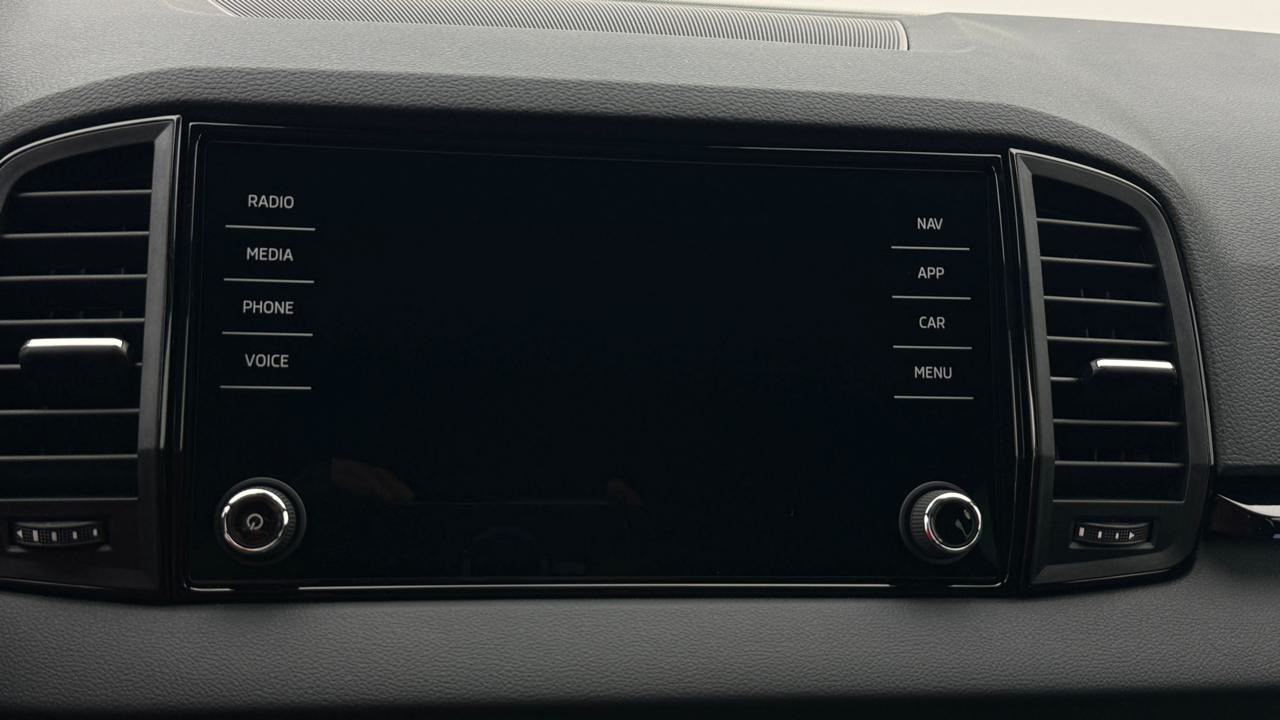 Skoda<br>Karoq 1.5 TSI SportLine DSG
