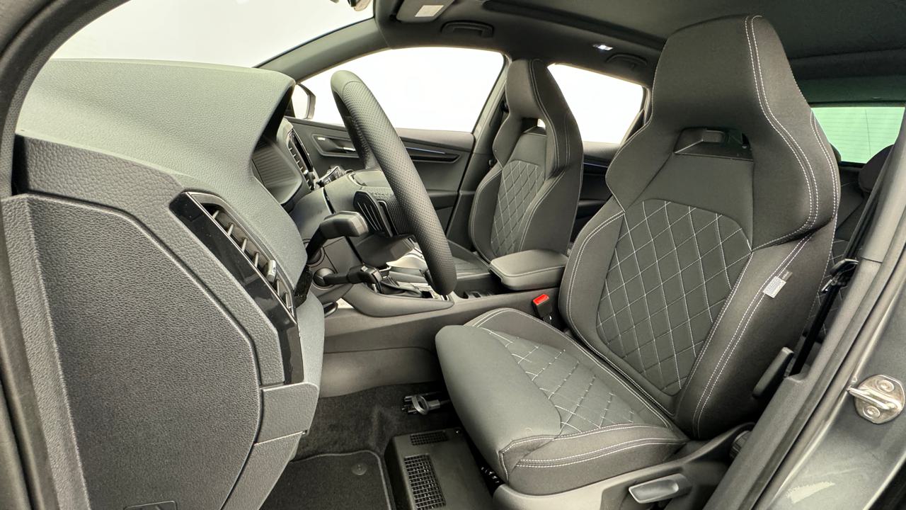 Skoda<br>Karoq 1.5 TSI SportLine DSG