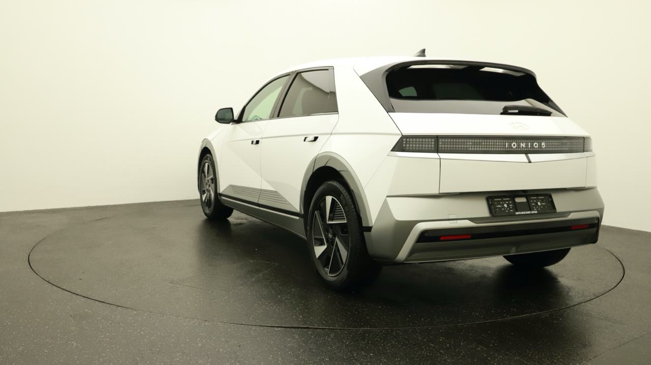 Hyundai<br>Ioniq 5 Limited 84kWh