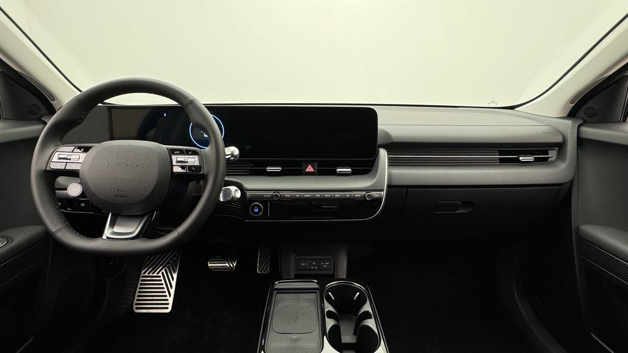 Hyundai<br>Ioniq 5 Limited 84kWh