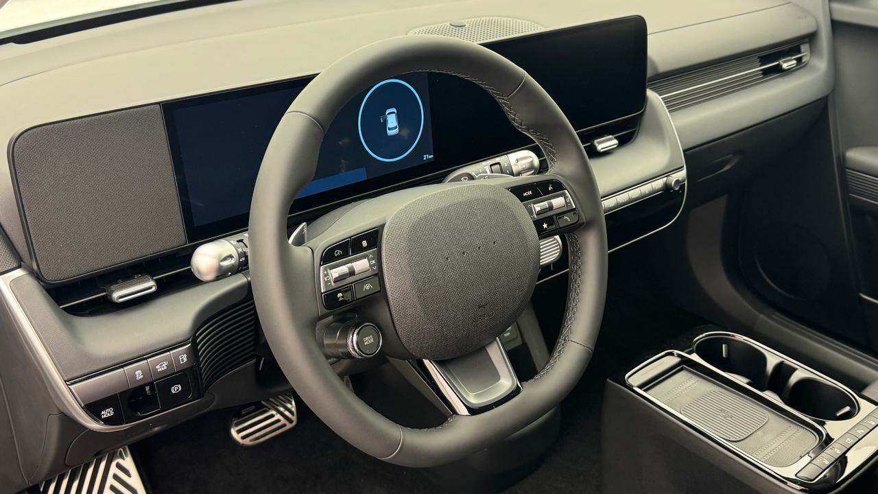 Hyundai<br>Ioniq 5 Limited 84kWh