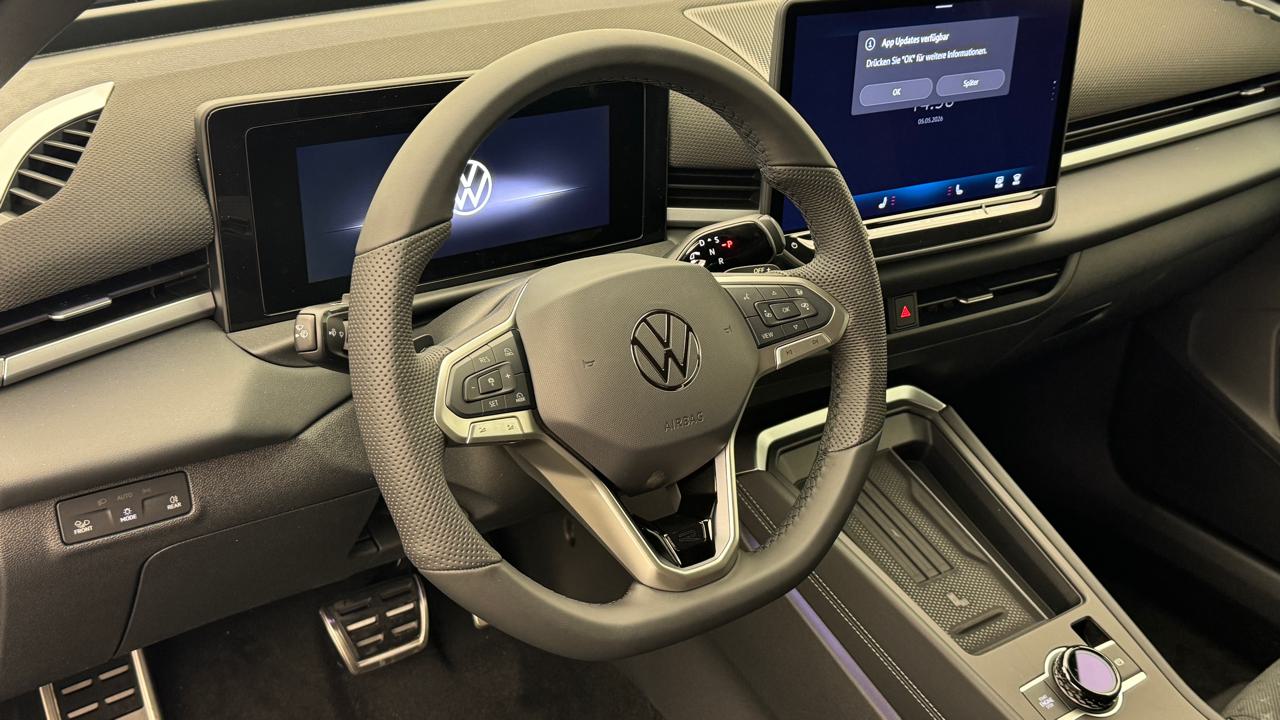 VW<br>T-Roc 1.5 eTSI mHEV R-Line DSG