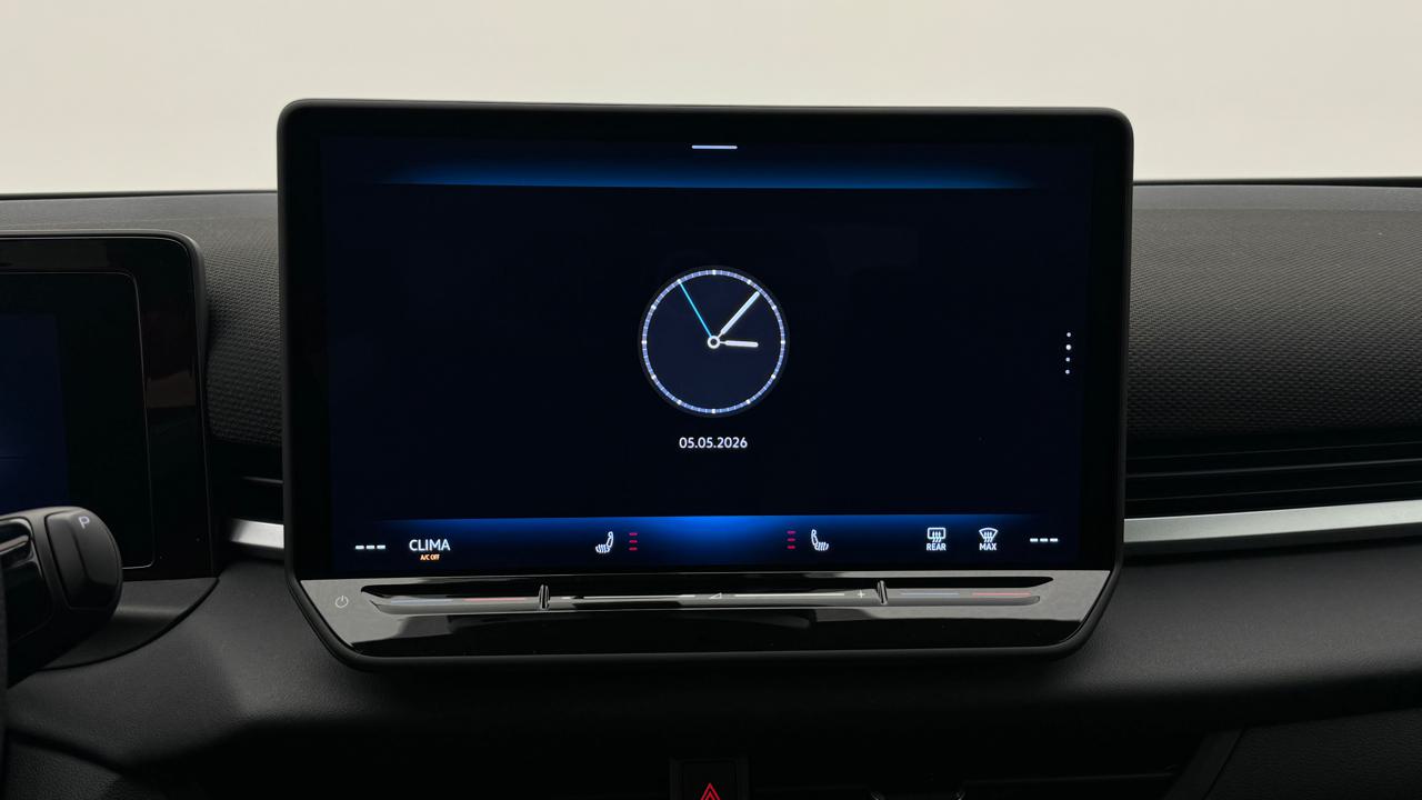 VW<br>T-Roc 1.5 eTSI mHEV R-Line DSG