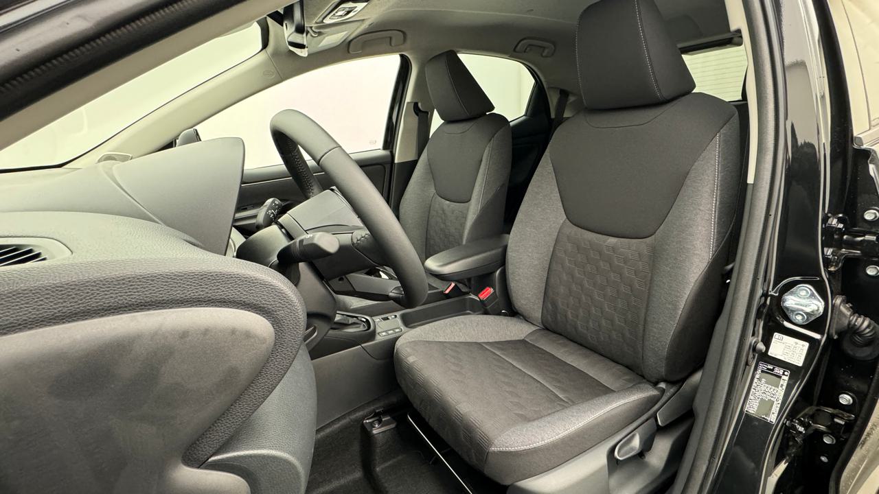 Toyota<br>Yaris 1.5 Sport e-CVT