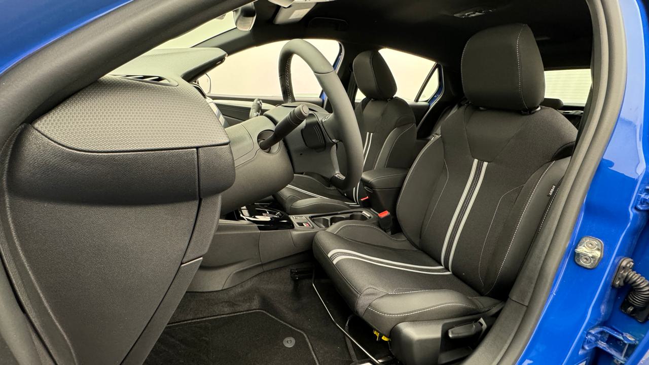 Opel<br>Corsa 1.2 TP GS A