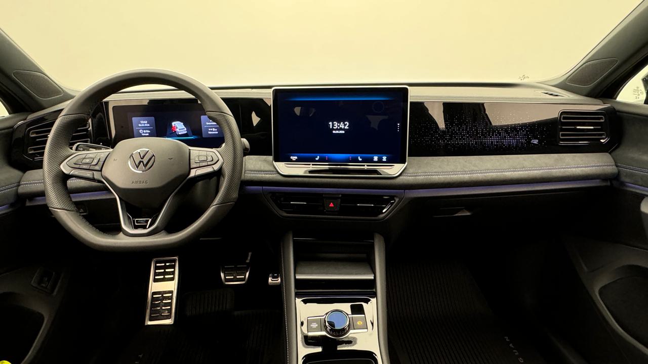 VW<br>Tiguan 2.0 TDI SCR R-Line 4Motion DSG