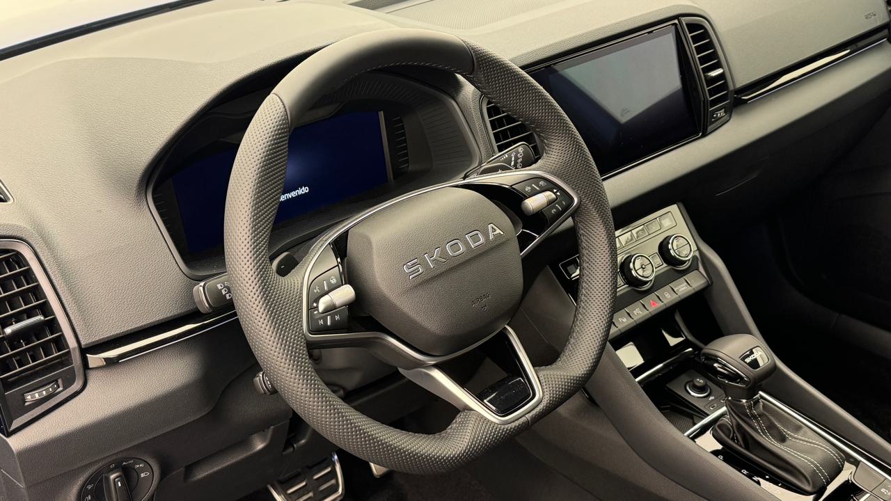 Skoda<br>Karoq 1.5 TSI SportLine DSG