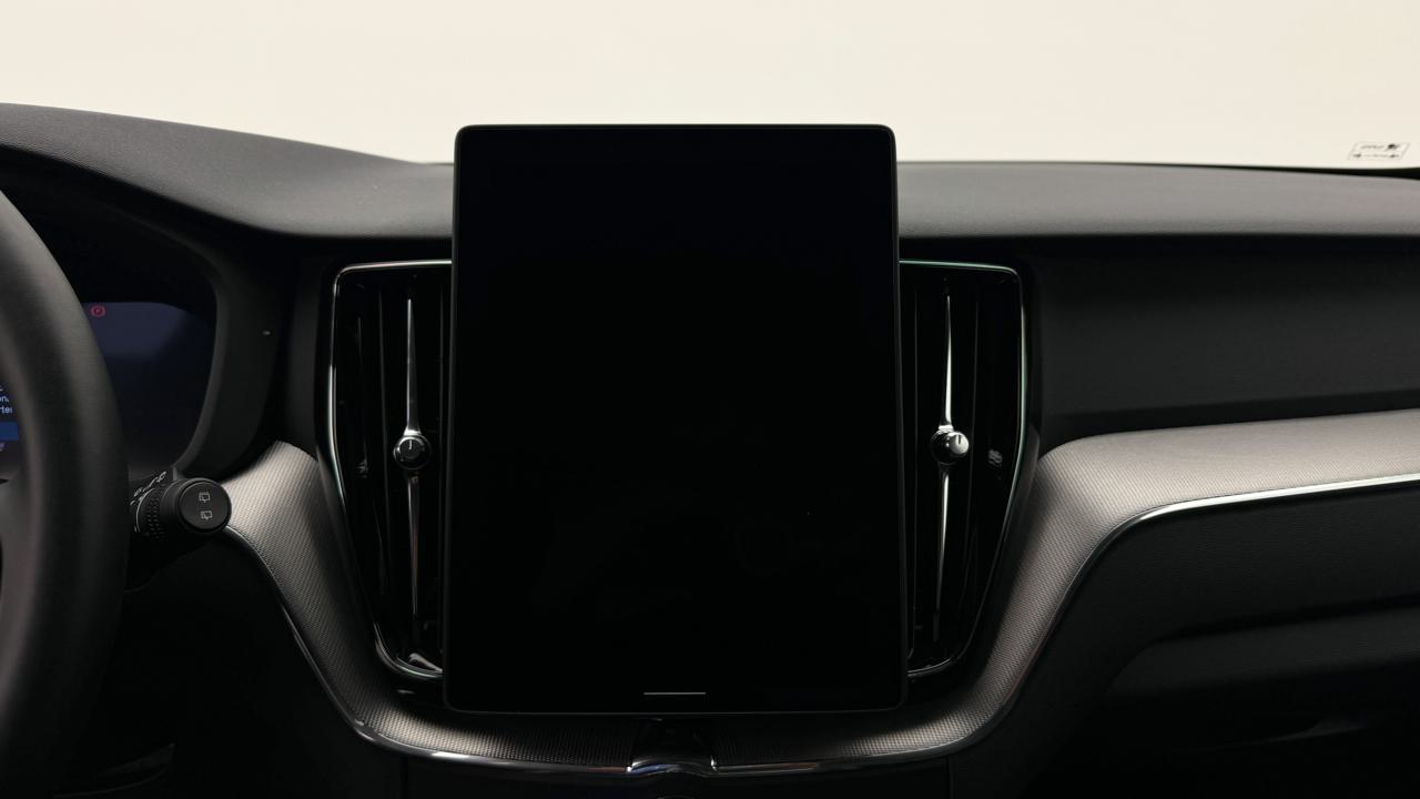 Volvo<br>XC60 B5 Benzin Mild Hybrid AWD Black Edition